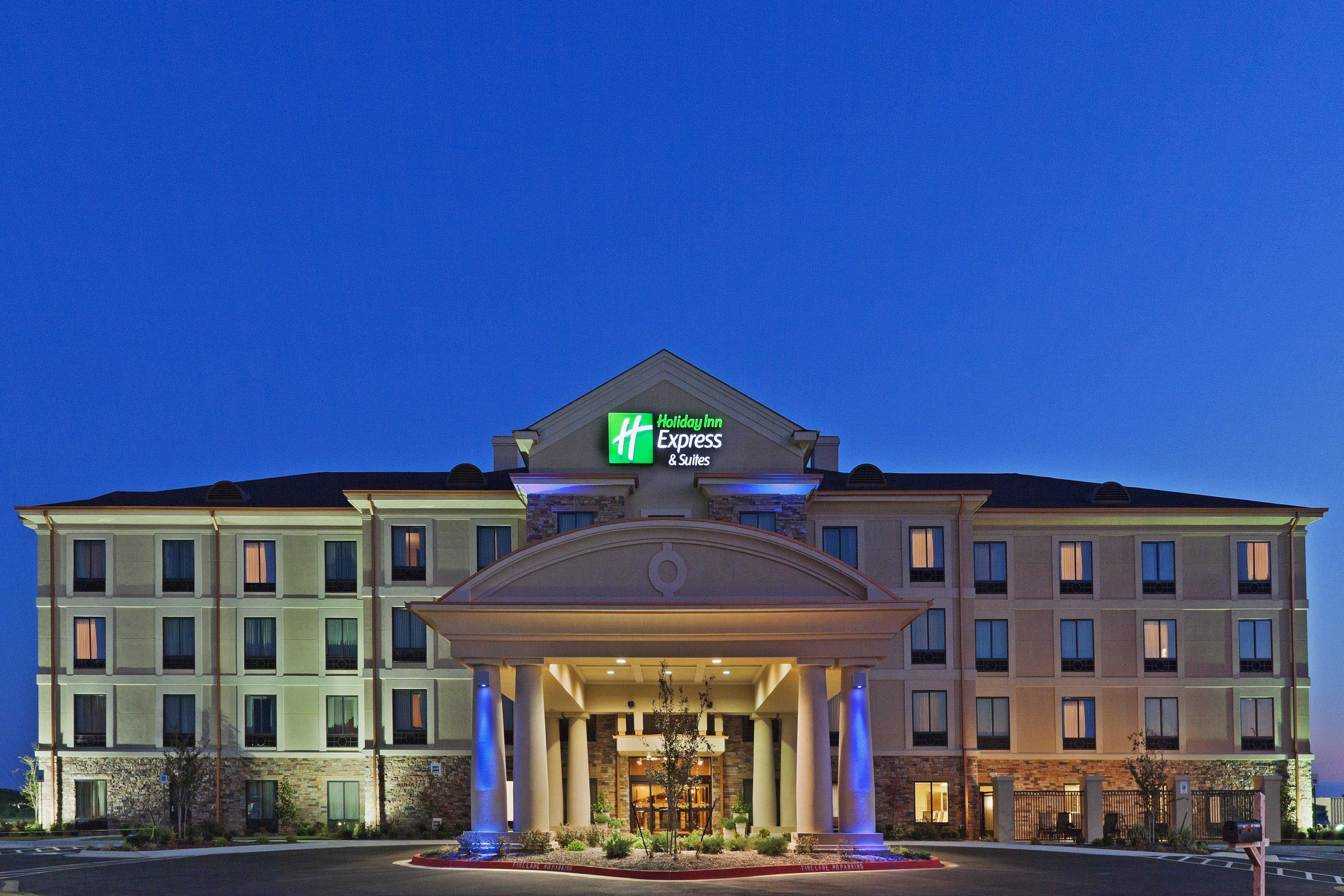 Holiday Inn Express & Suites Poteau, An Ihg Hotel Екстер'єр фото